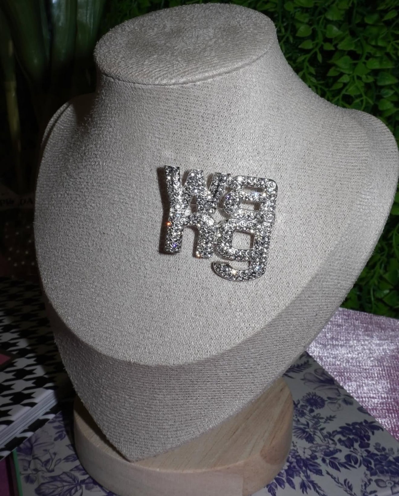 Spilla Wang Luxury