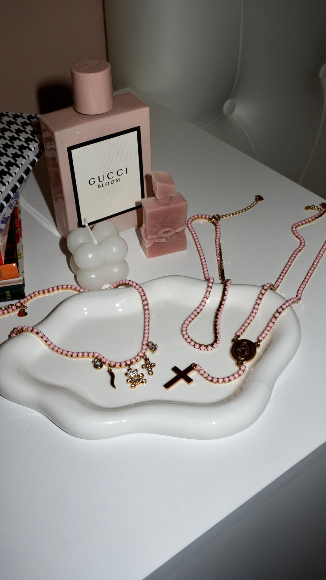 Combo pinkissima Chocker+collana+Rosario