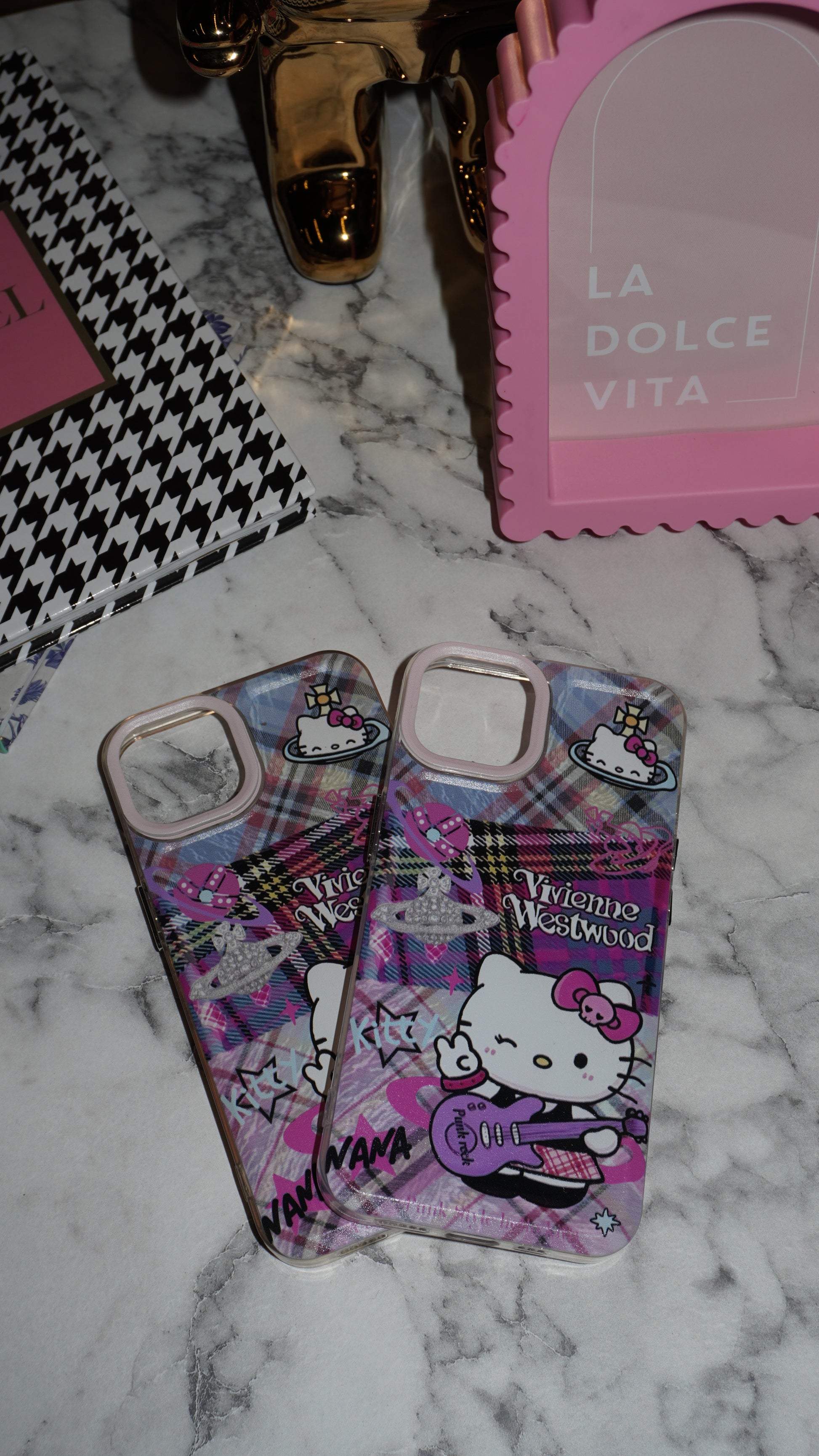 Cover Kitty for Vivienne West iPhone 13