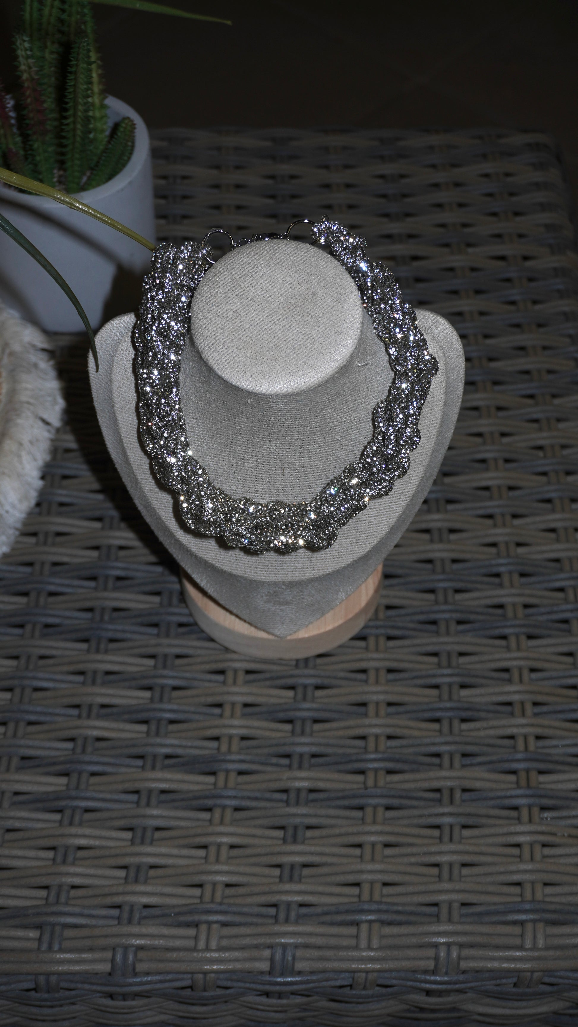 Chocker Nayra Handmade