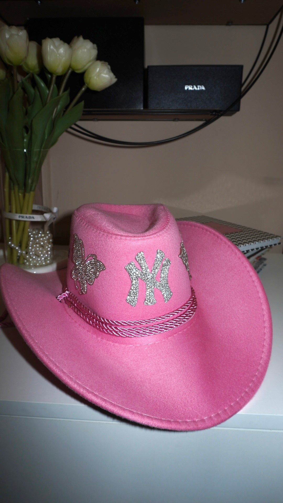 Cappello Neon CowGirl NY butterfly