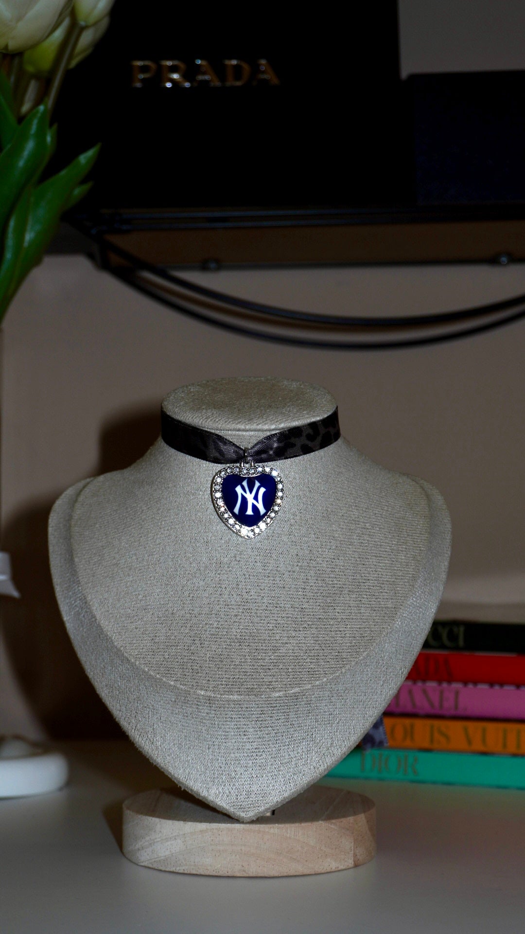Chocker Leopard New Era