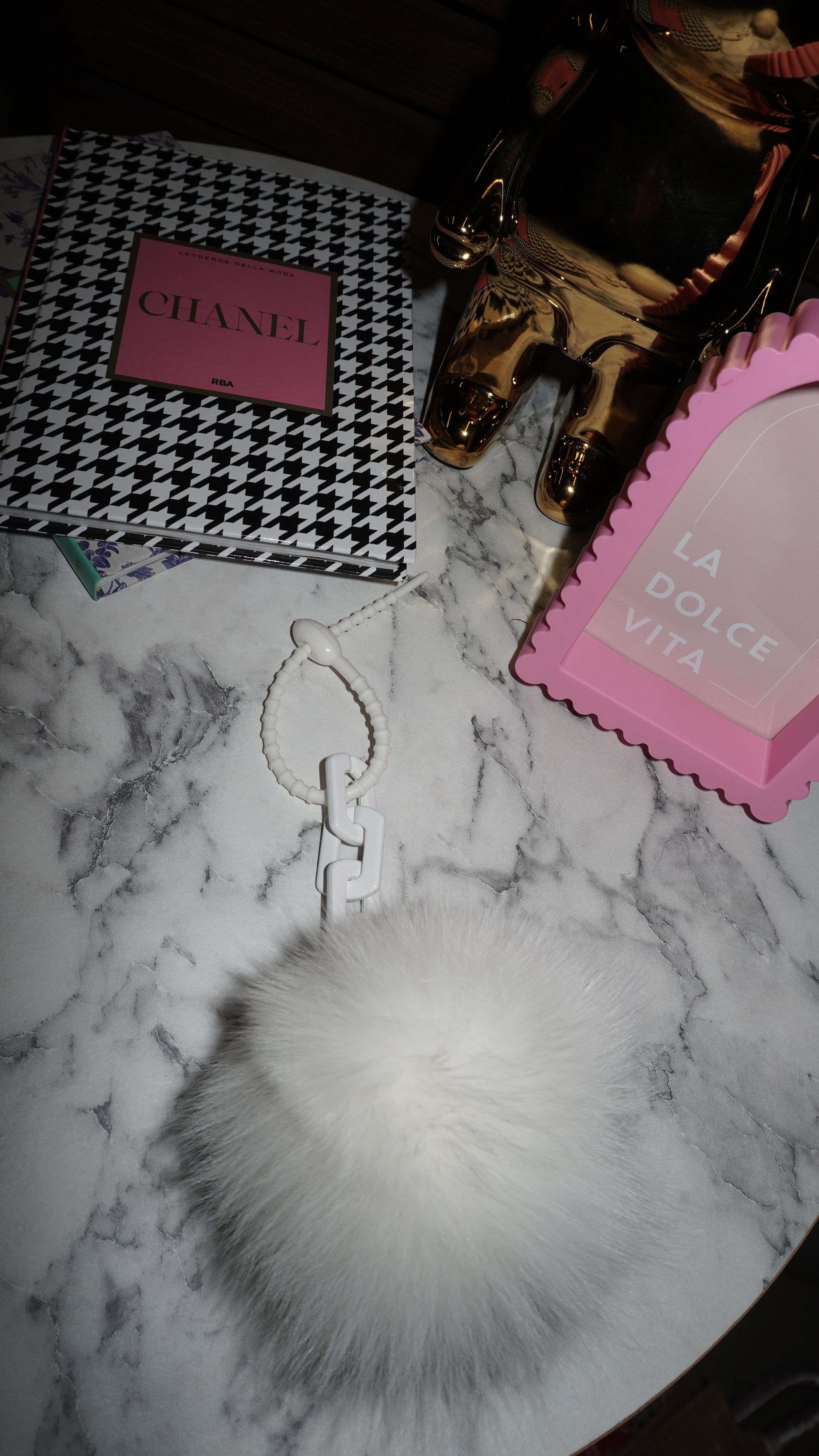 Charms peloso white