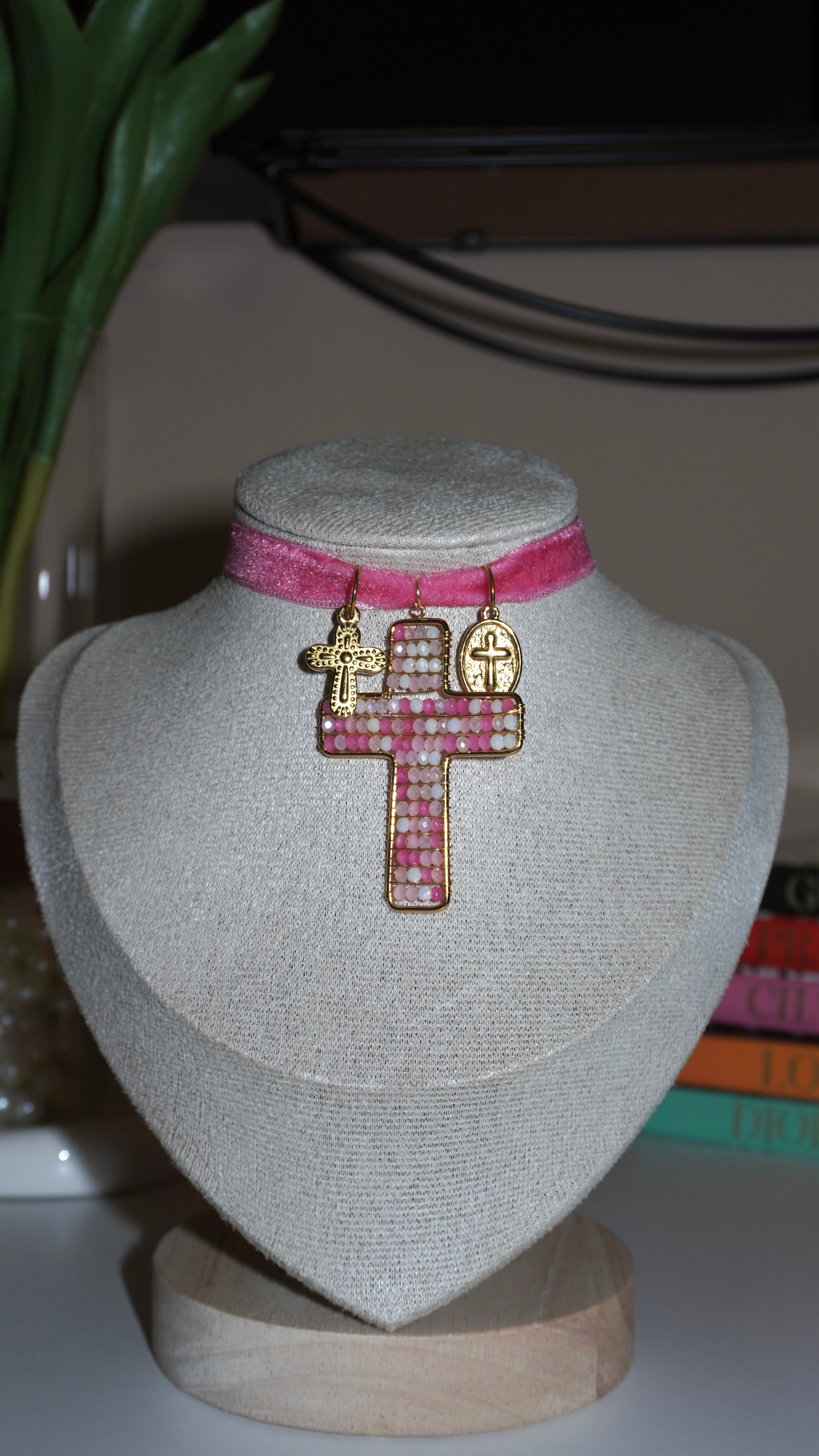 Chocker Vivienne pink