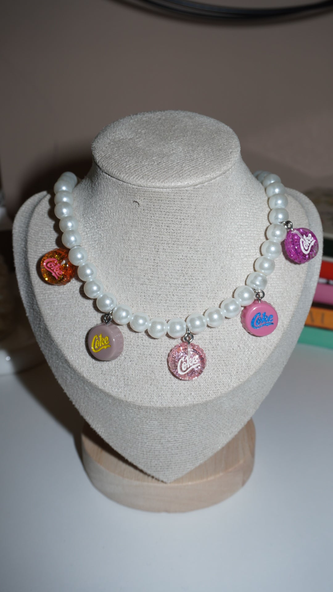 Collana Coke